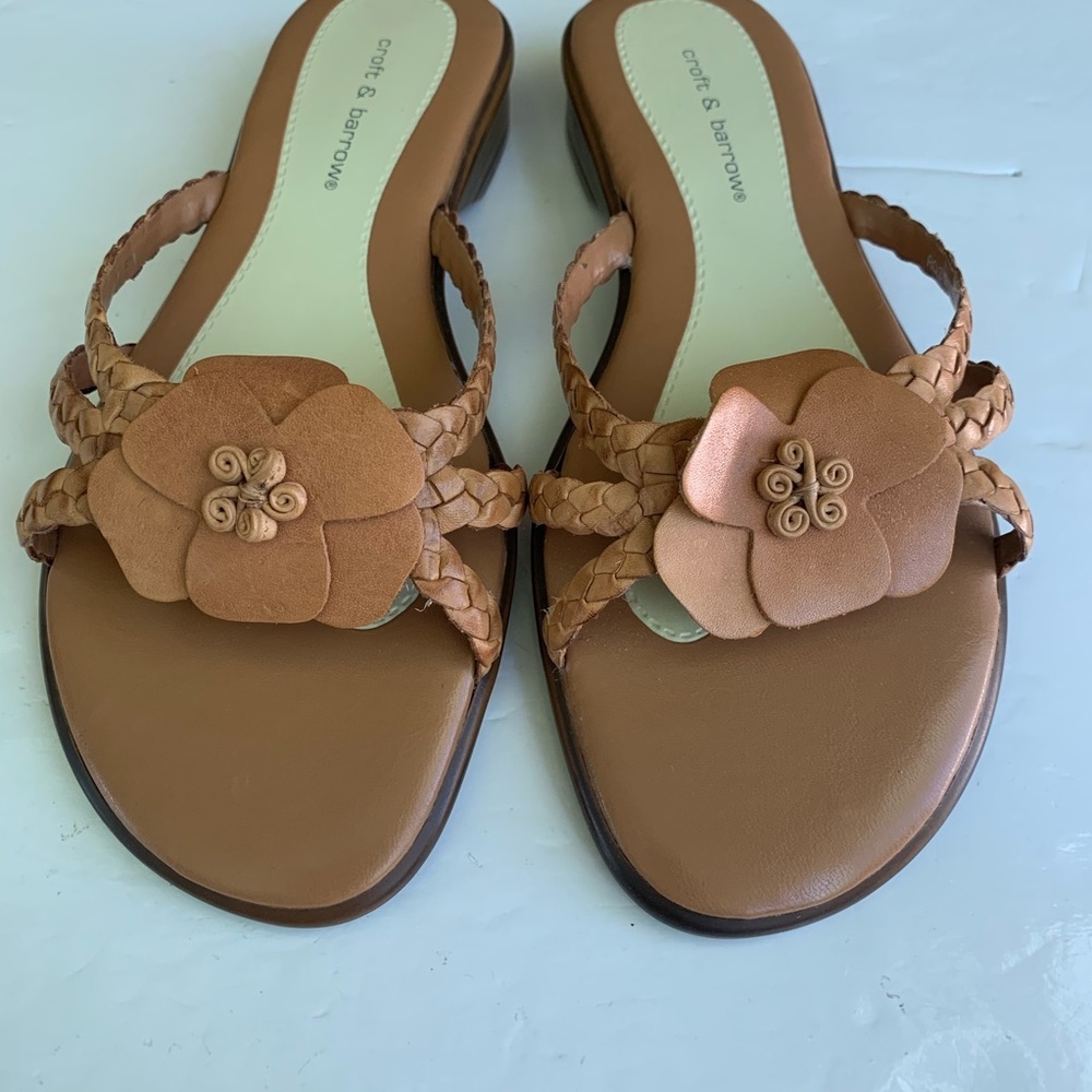 NWOT Croft & Barrow tan leather slide sandals - Picture 3 of 8